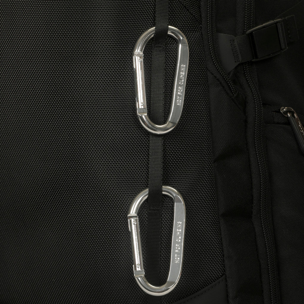 Voyager EXP 17" Backpack - Black