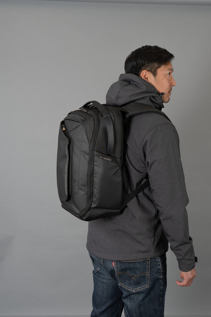 Pro-Tek R 16" Tech Backpack - Black