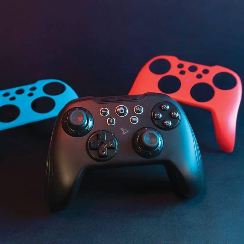 LEXIP X STEELPLAY Manette Sans-Fil Modulable avec 2 Coques SWITCH