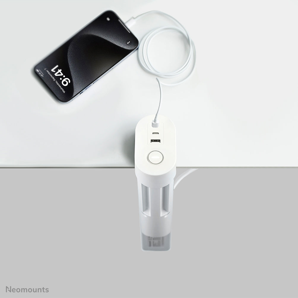 NEOMOUNTS VOLT Desk Clamp socket with Quick-charge USB Ports clamp 0-50mm 3x type-F 230V 1x USB-A 18W 2x USB-C 20W