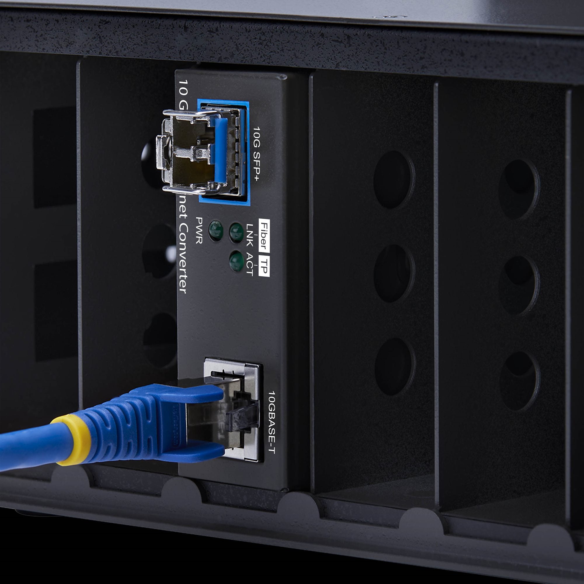 10GbE Multi-Gigabit SFP+Media Converter