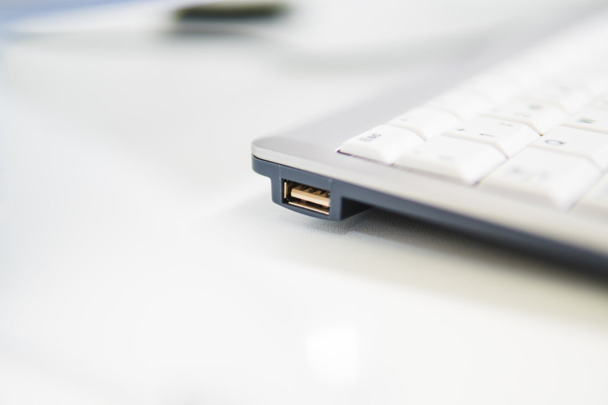 BAKKERELKHUISEN Clavier Compact UltraBoard 960 (CH)