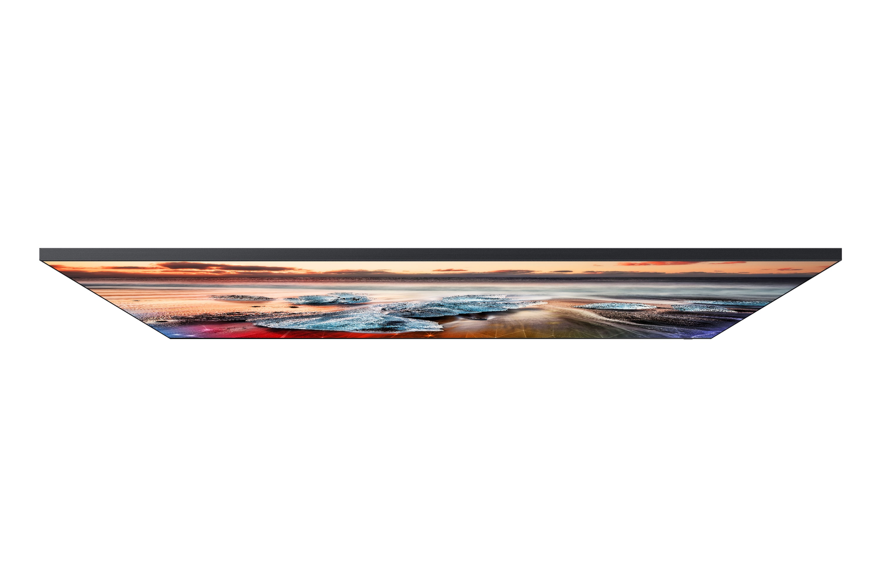 QP82R-8K 82" Edge LED 7680x4320 16:9 50