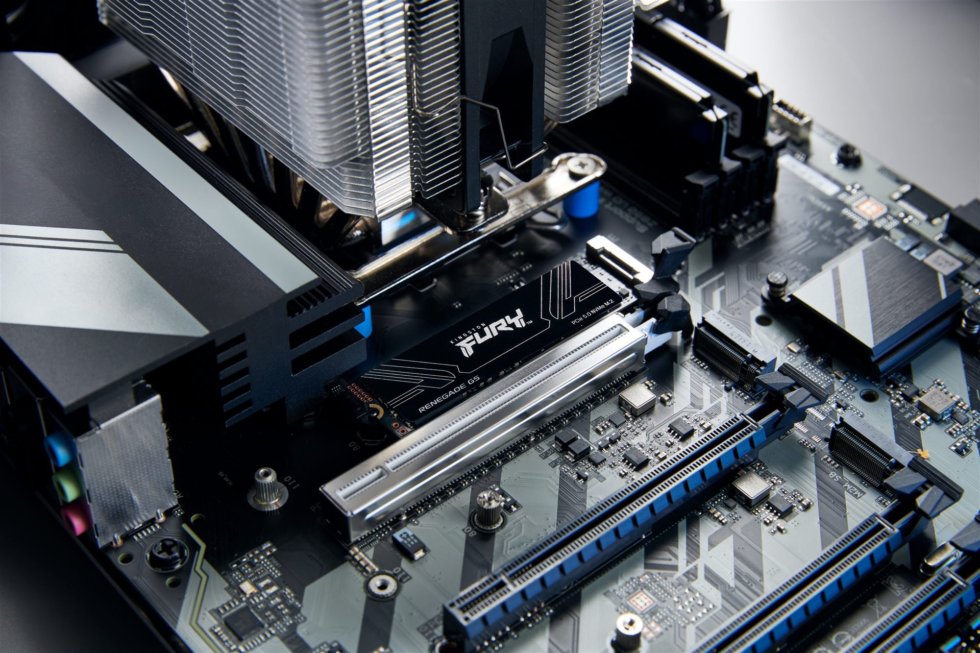 KINGSTON FURY Renegade G5 2048Go PCIe 5.0 M.2 NVMe SSD
