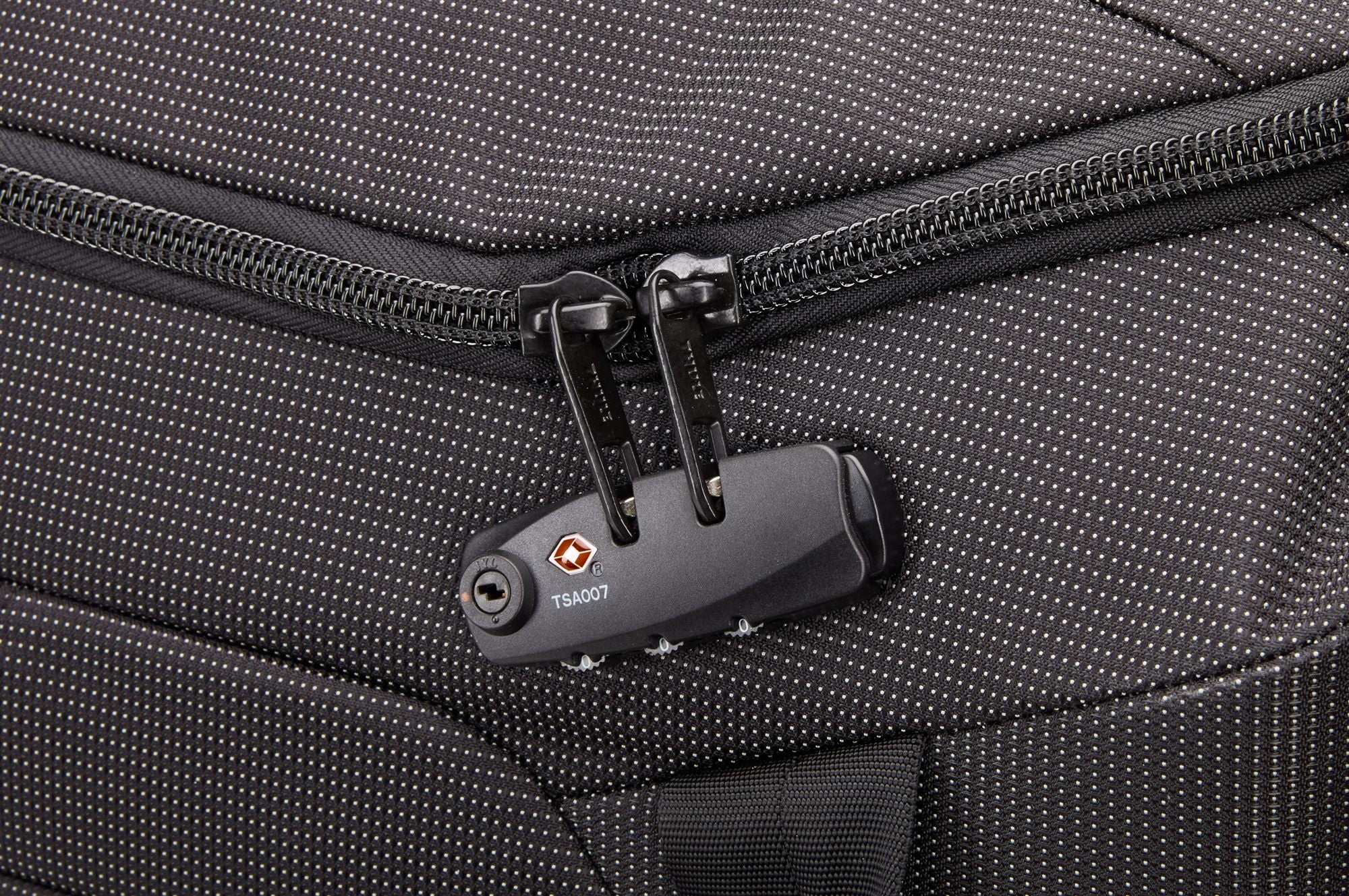 Thule Crossover 2 Wheeled Duffel 30"Noir