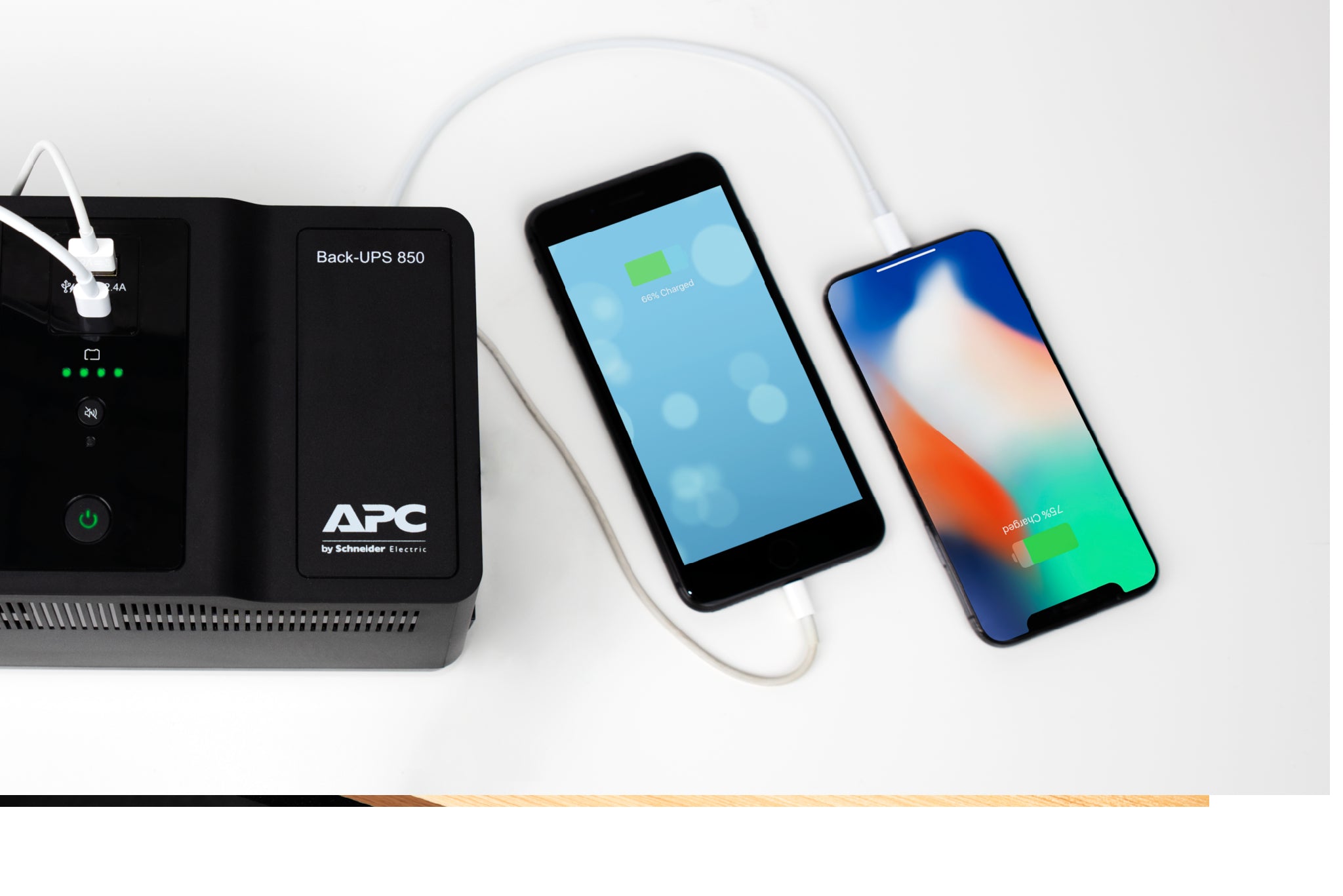 Back UPS 850VA 230V USB-C+A Charge Port