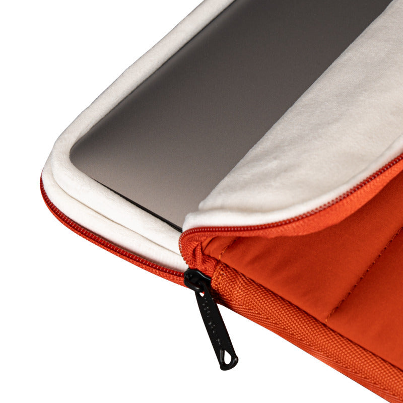 Puffer 15-16" Sleeve - Rust Orange