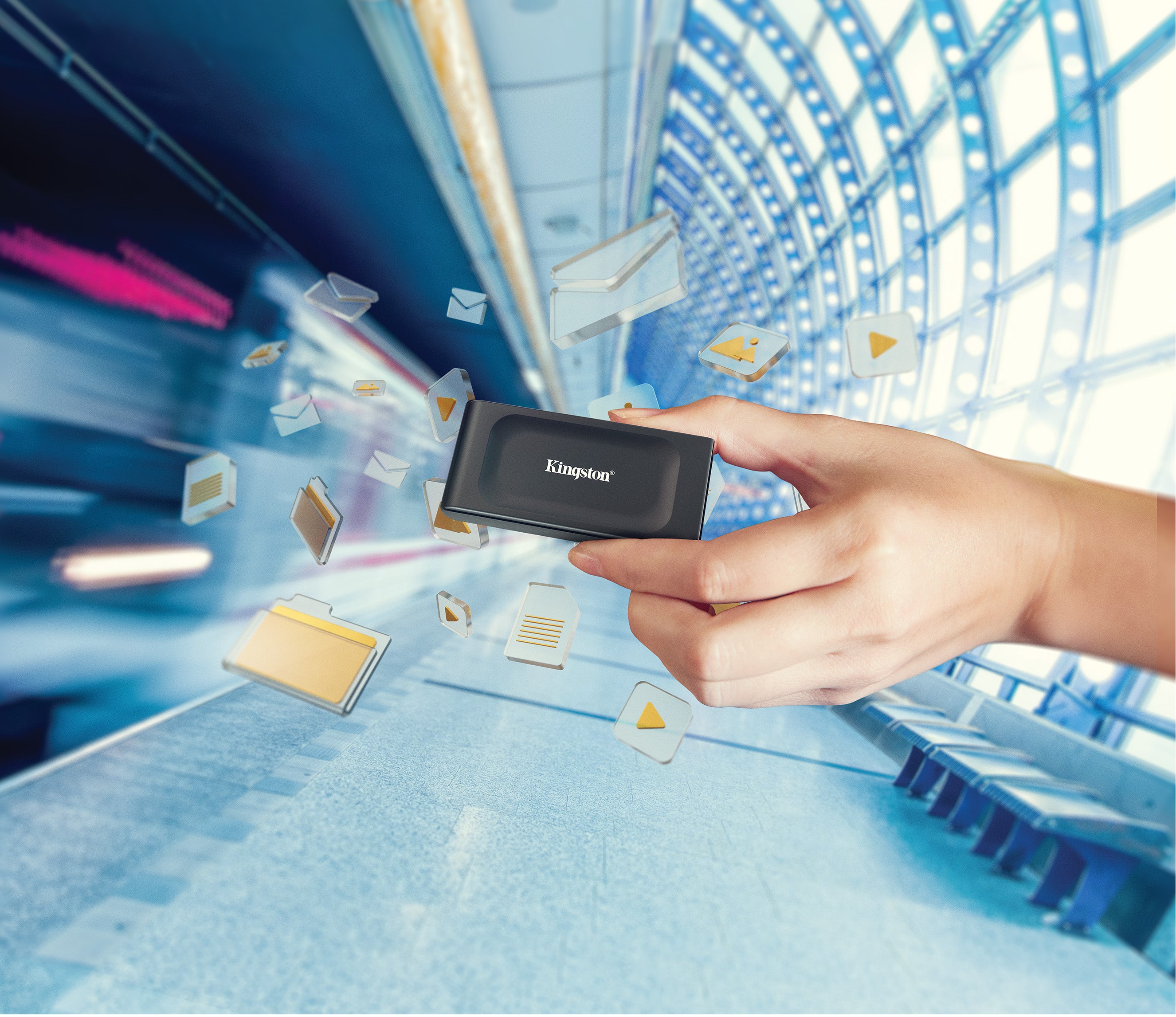 KINGSTON XS1000 1To SSD Pocket-Sized USB 3.2 Gen 2 External Solid State Drive Up to 1050Mo/s