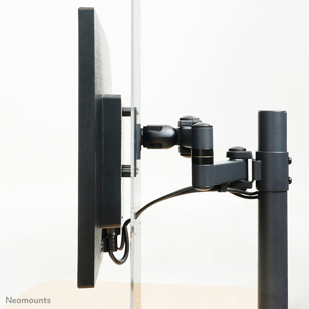 TRANSPARENT SAFETY SCREEN-ns-plxprotect1