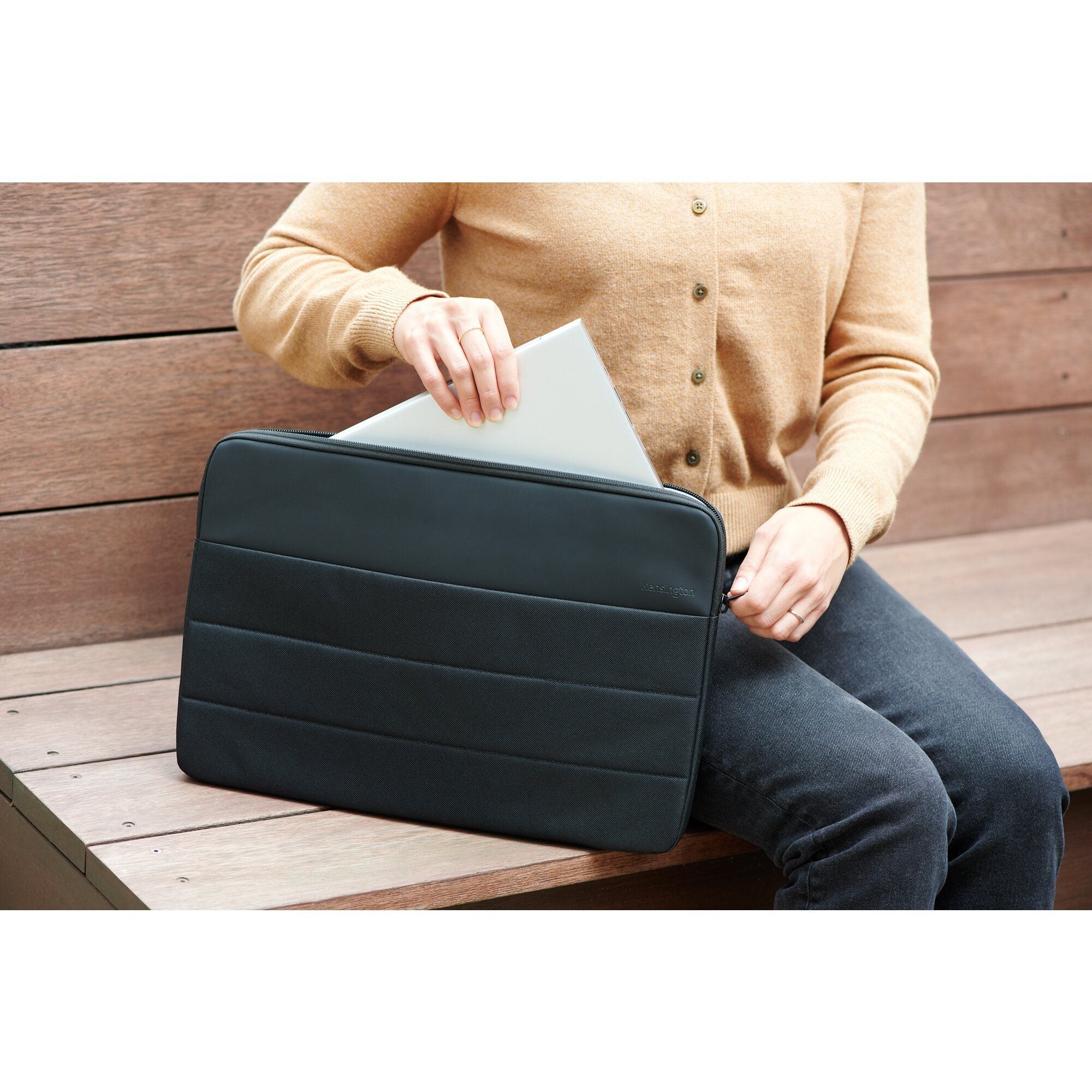 EQ Laptop Sleeve 16