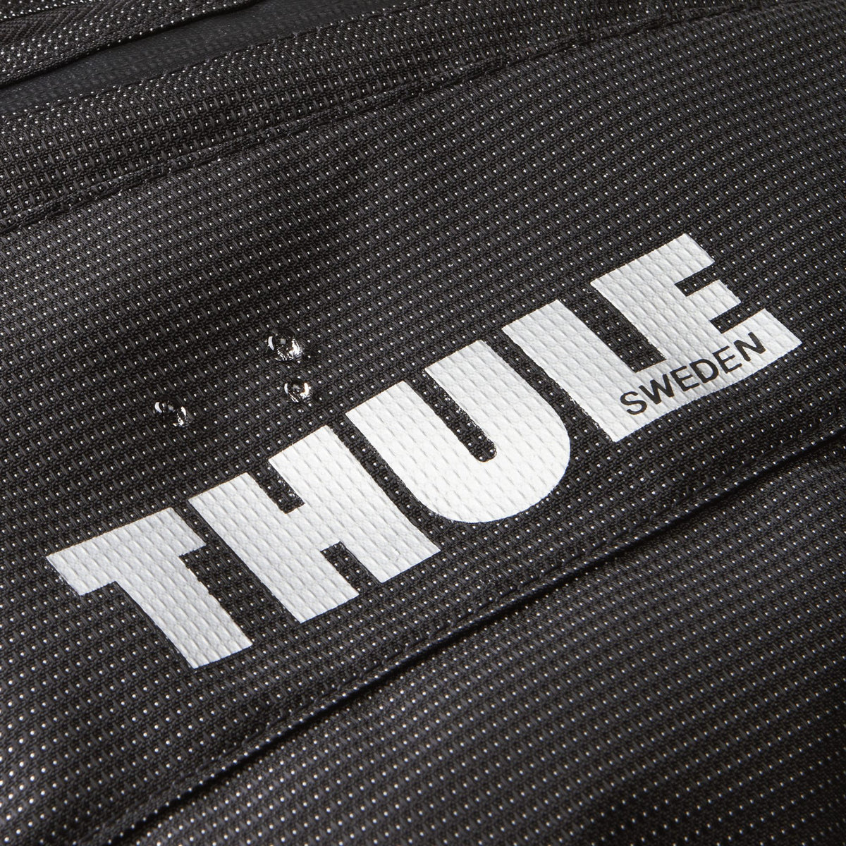 Thule Nylon Duffel-Pack Black w Safezone