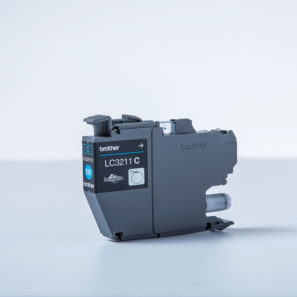 BROTHER LC3211C Cyan ink cartridge with a capacity of 200 pages