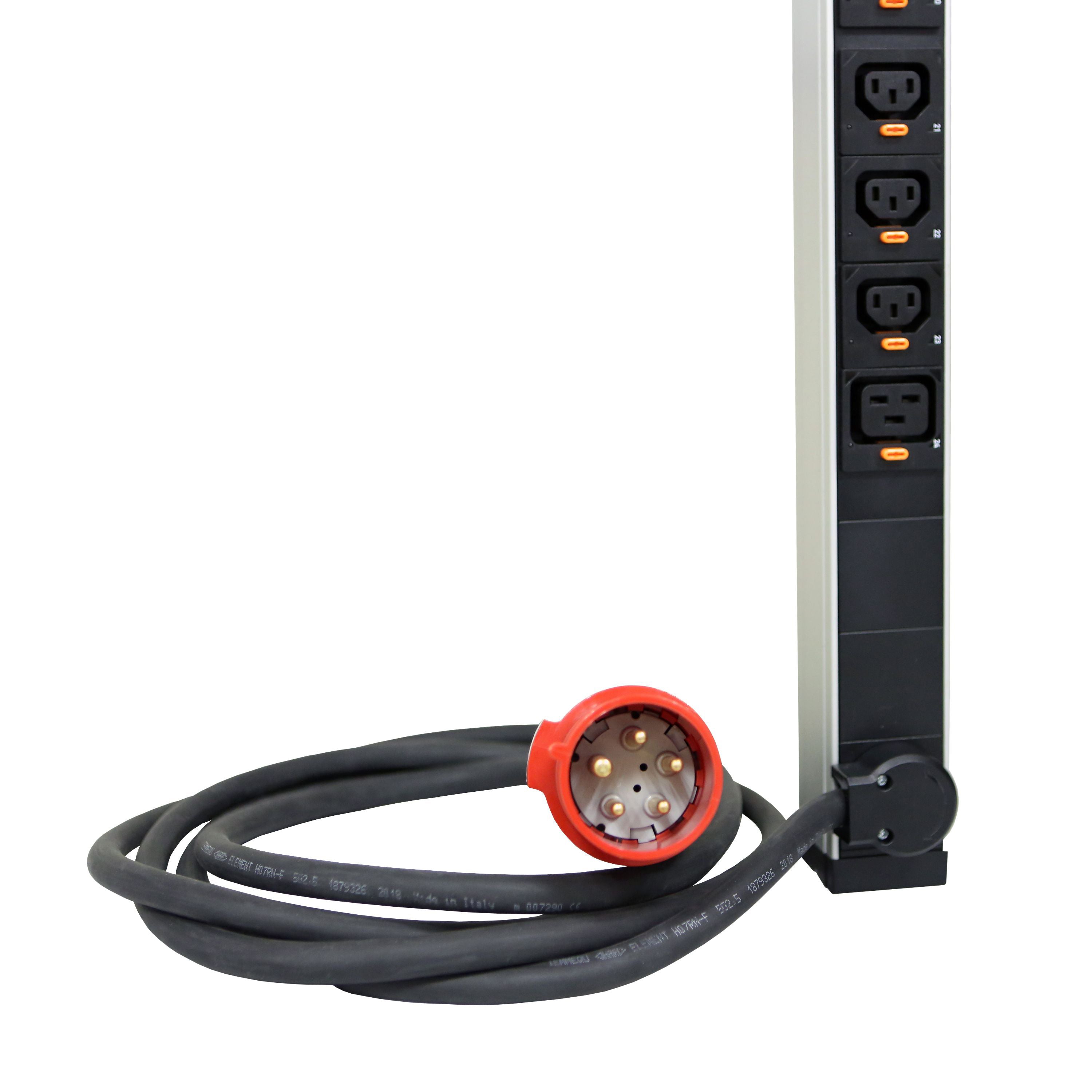 LEGRAND 646024 PDU IP ZéroU Triphasé 16A 24 p. 21x C13 3xC19 Sw+mesure