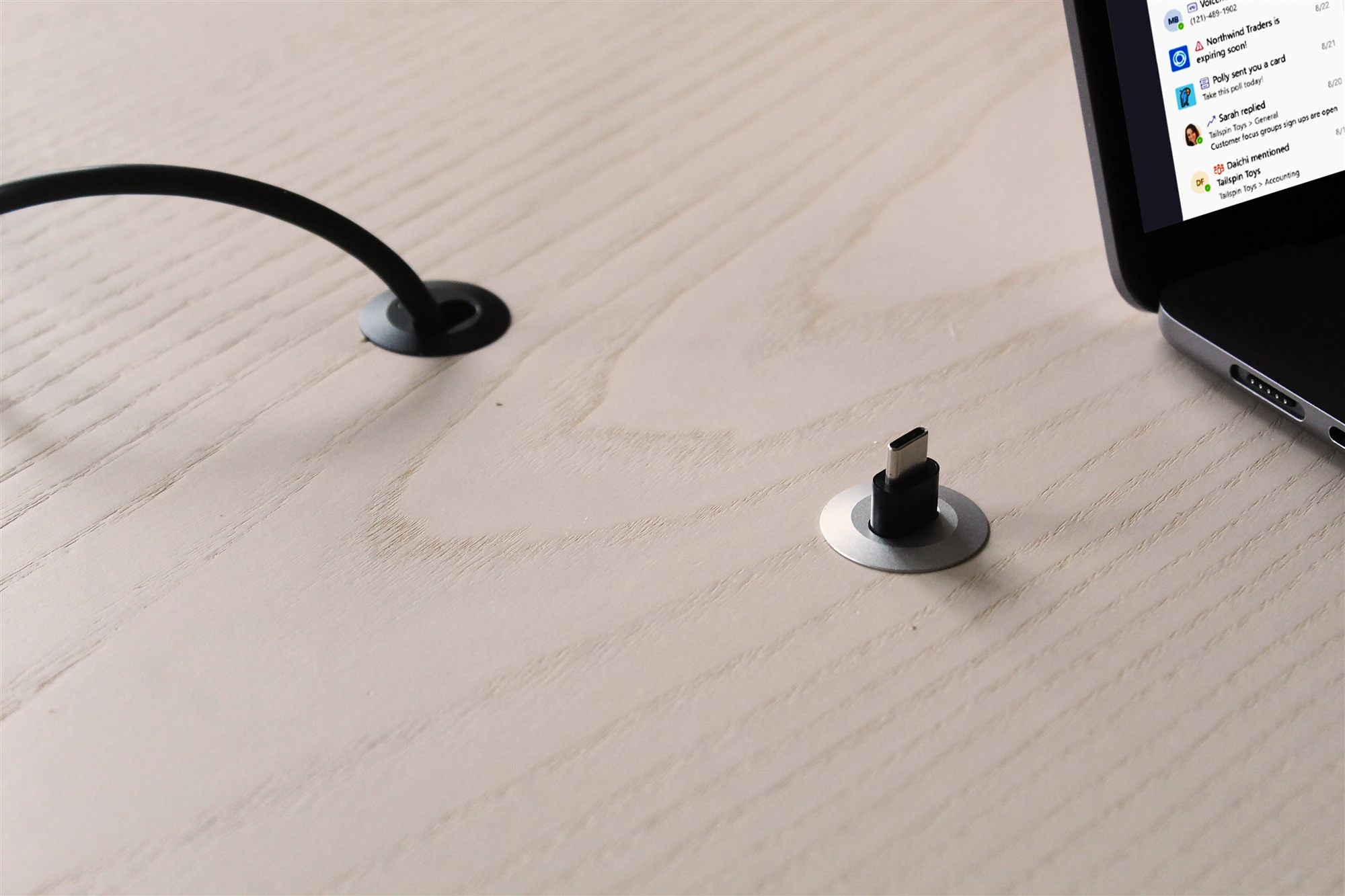 Ochno Socket, pull out, black