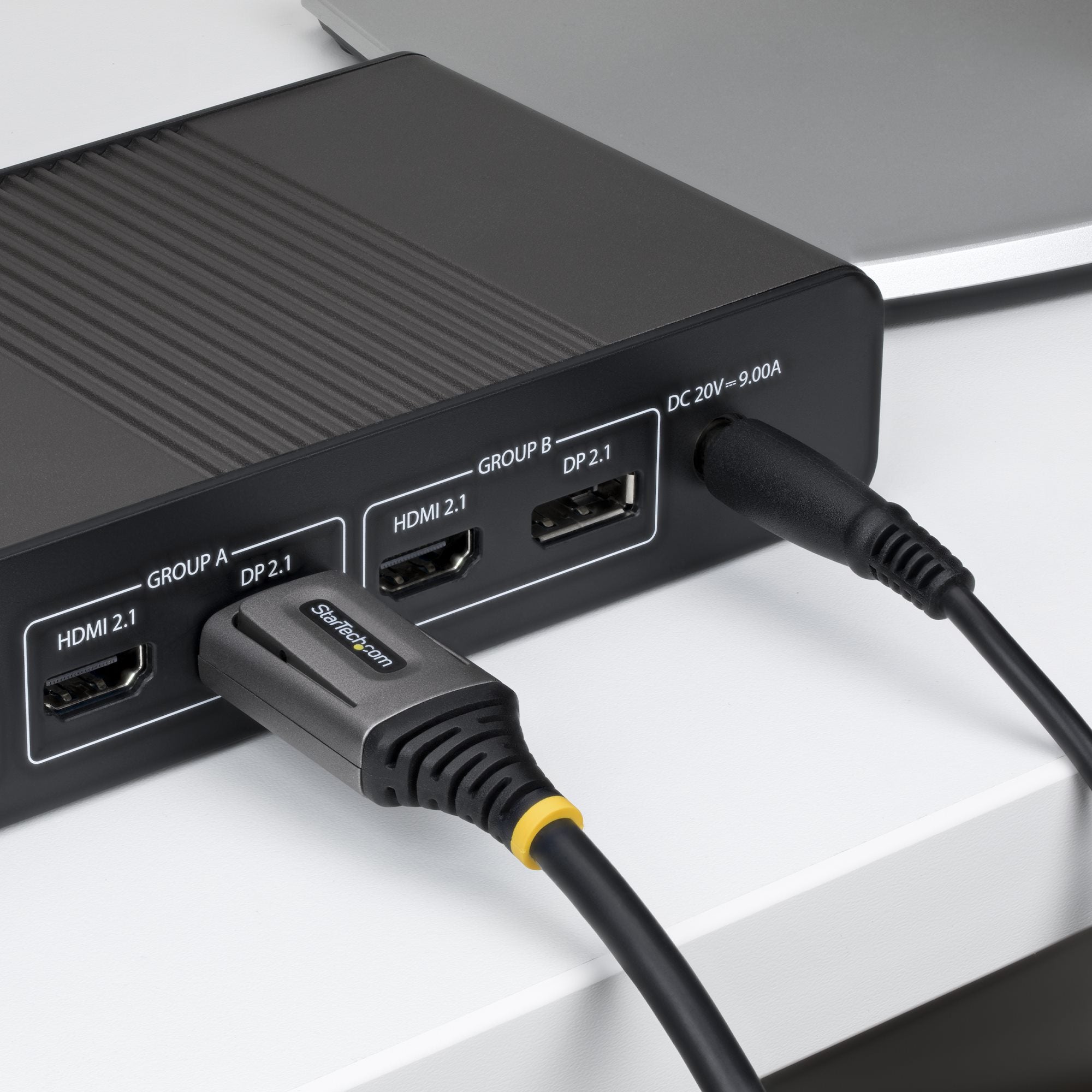 3ft VESA-Certified DisplayPort 2.1 Cable