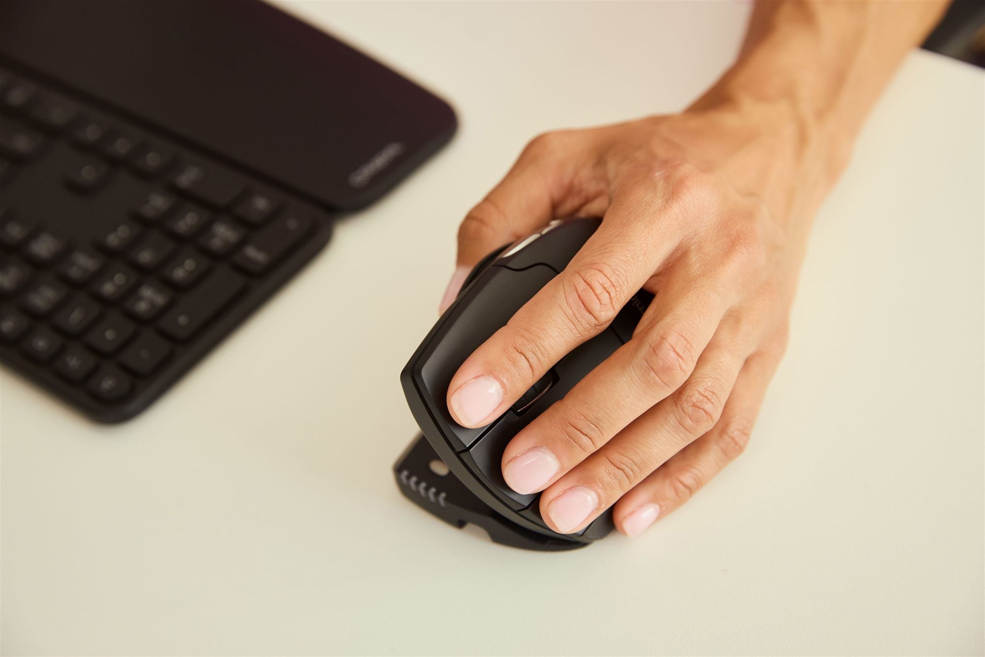 CONTOUR DESIGN Souris verticale Unimouse sans fil, gaucher