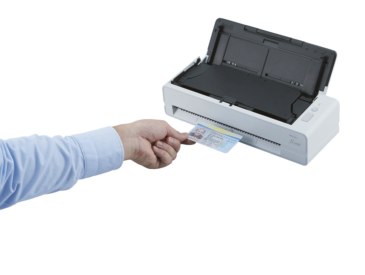 RICOH FI-800R scanner A4 USB 3.0 40ppm 30pages ADF PaperStream IP TWAIN ISIS PassportScan ScanSnap Manager