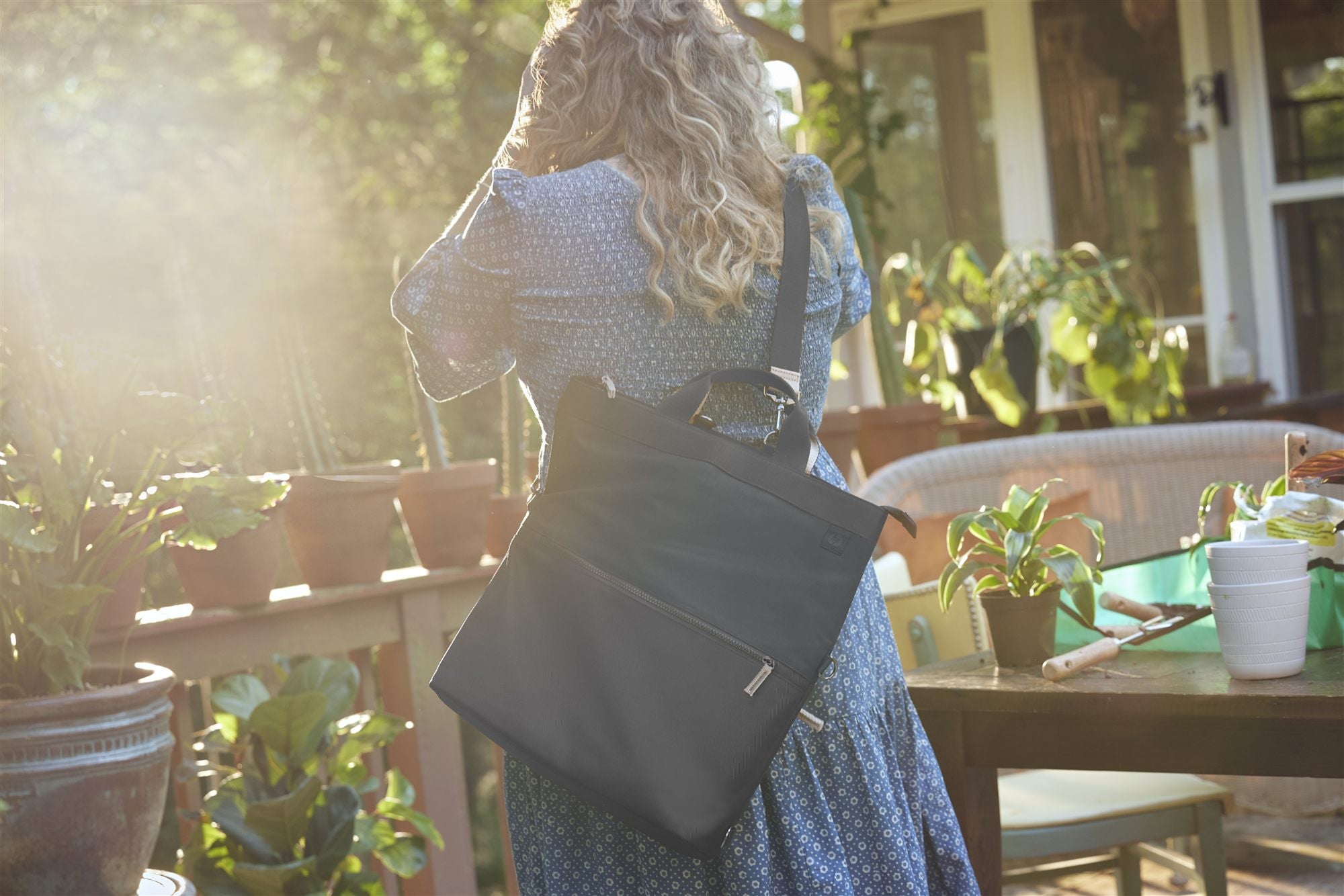 HP 14p Convertible Laptop Backpack Tote