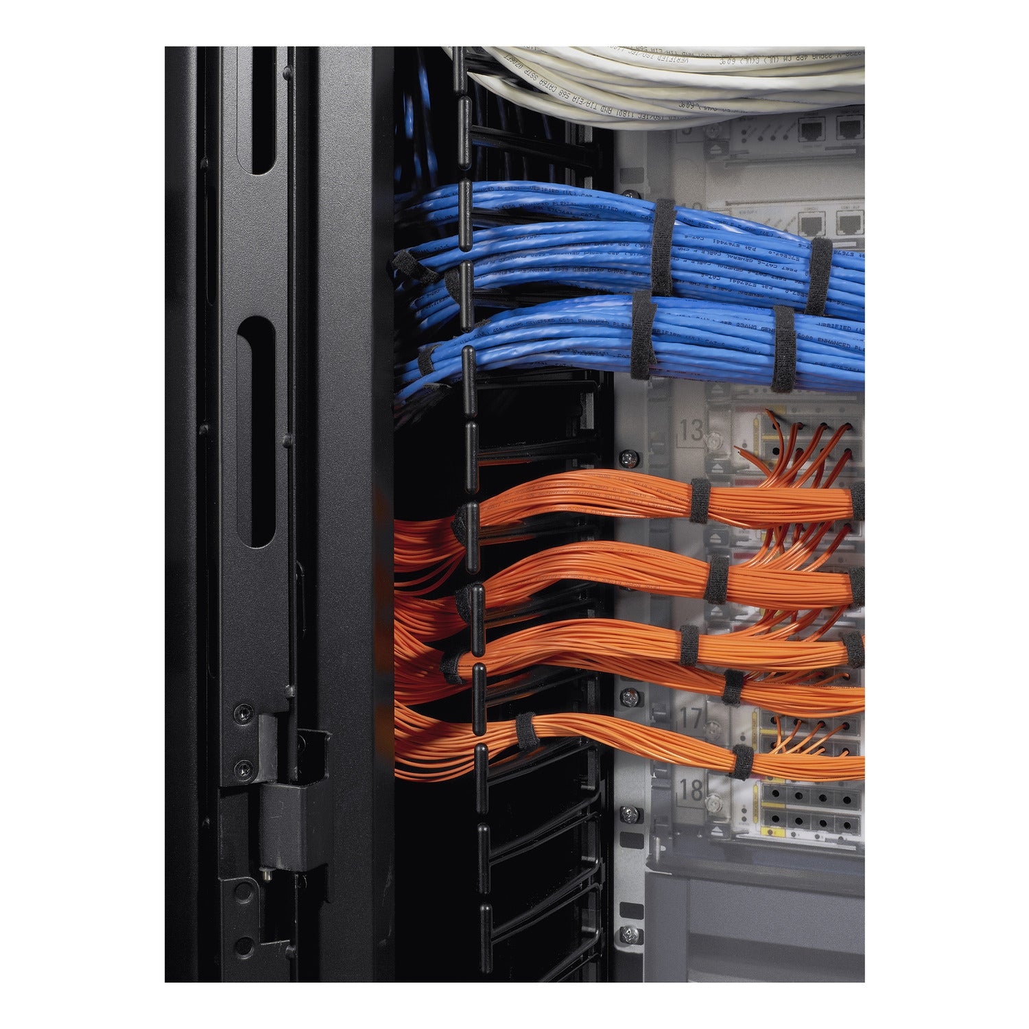 Vert Cable Manager f NetShelter SX