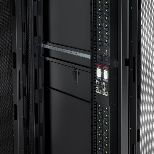 APC Rack PDU 9000 Switched ZeroU 32A 230V 21 C13 3 C19