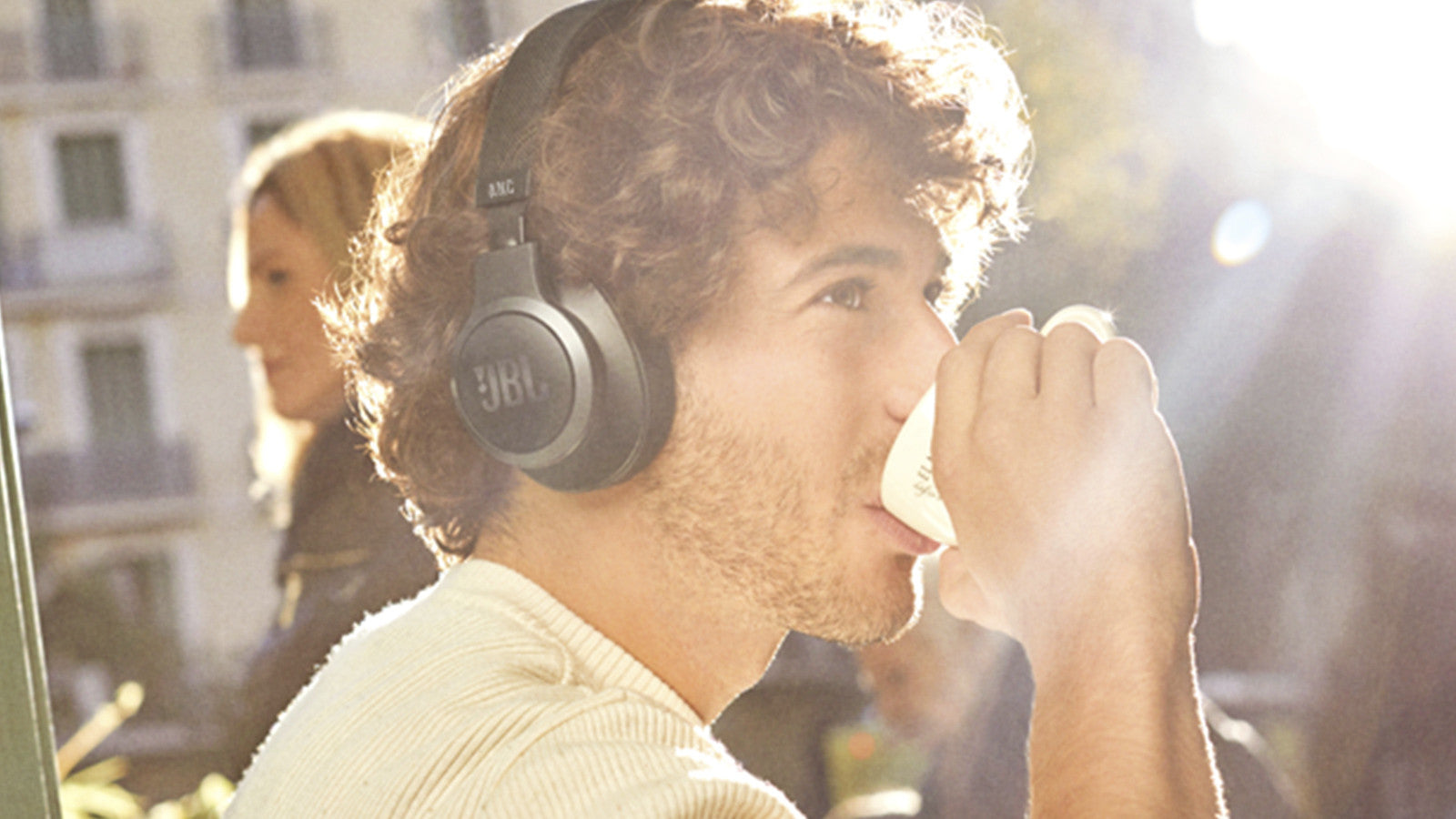 JBL Live 660NC Blanc