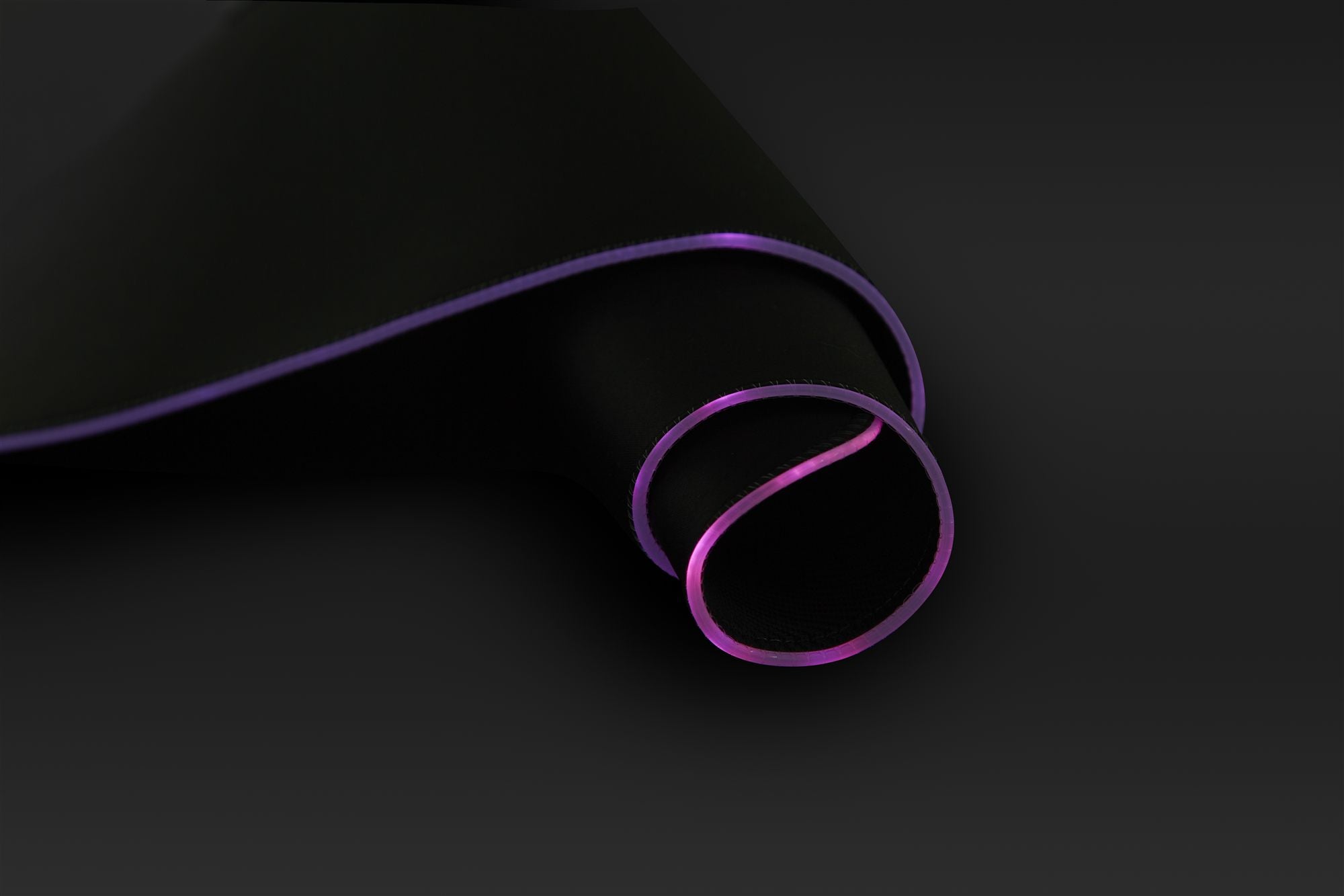 VERBATIM SUREFIRE SILENT FLIGHT RGB-320 GAMING MOUSE PAD WCF (P)