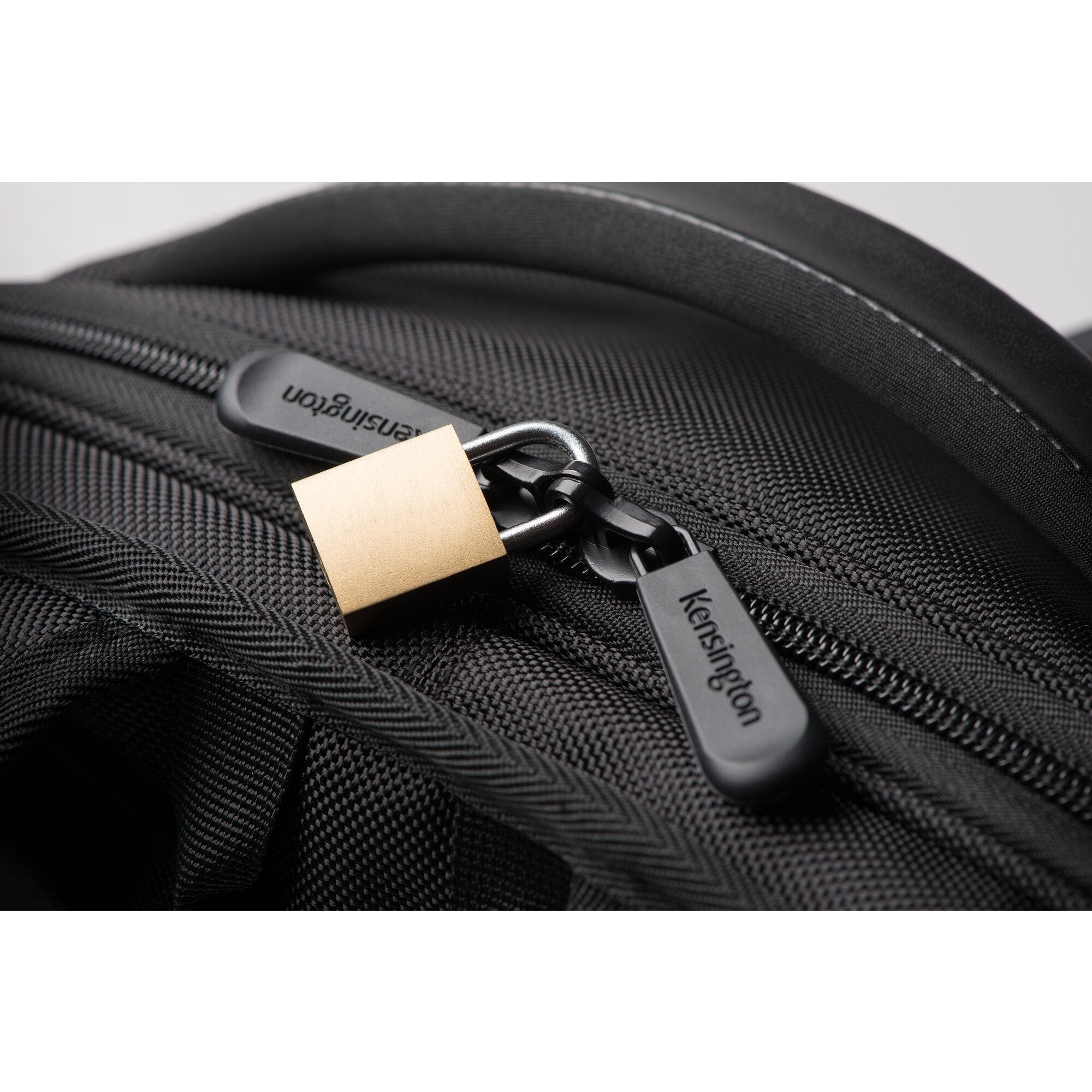 Contour" 2.0 15.6" Business Laptop Backp