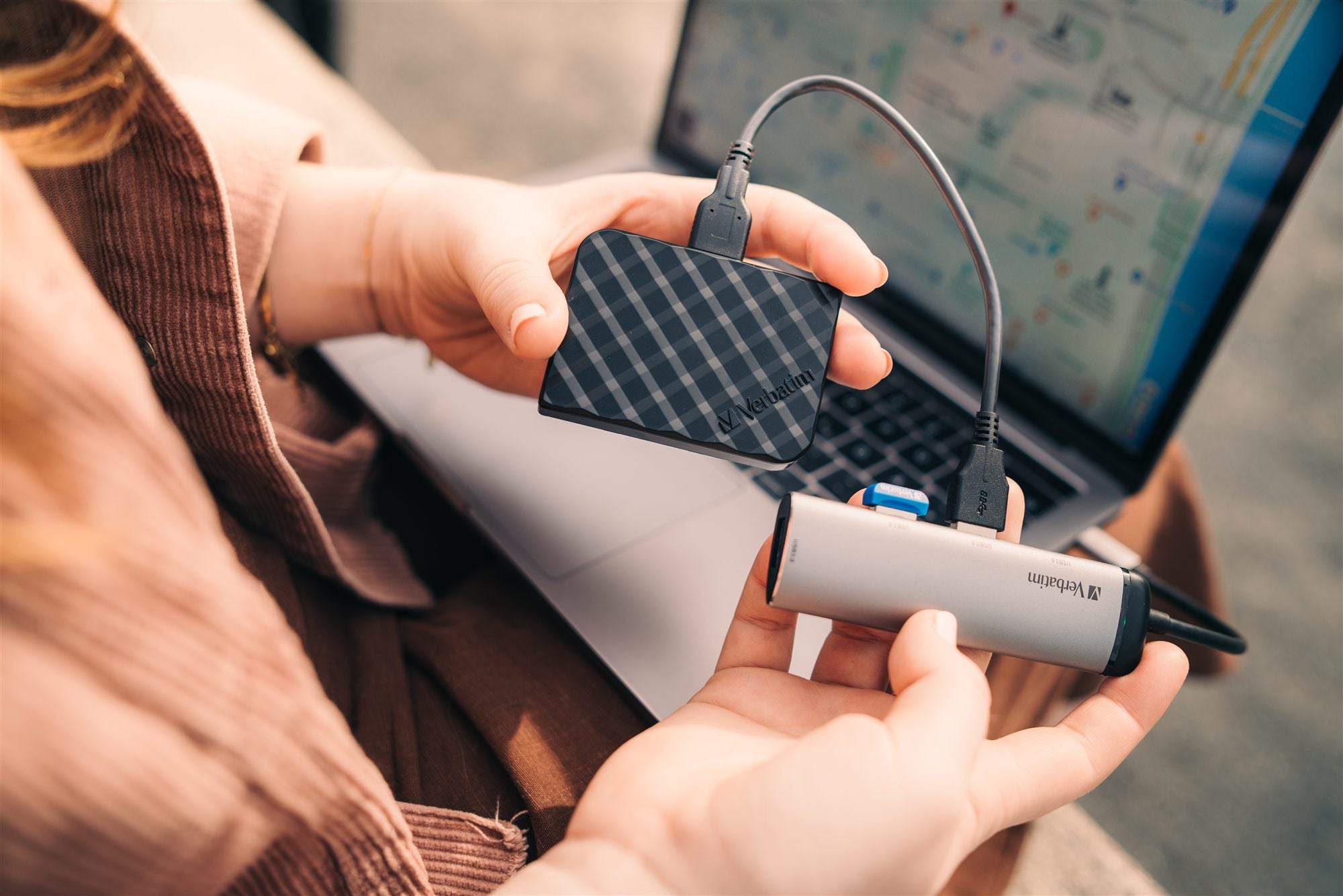 USB-C" MULTIPORT HUB 4-PORT USB 3.2 GEN