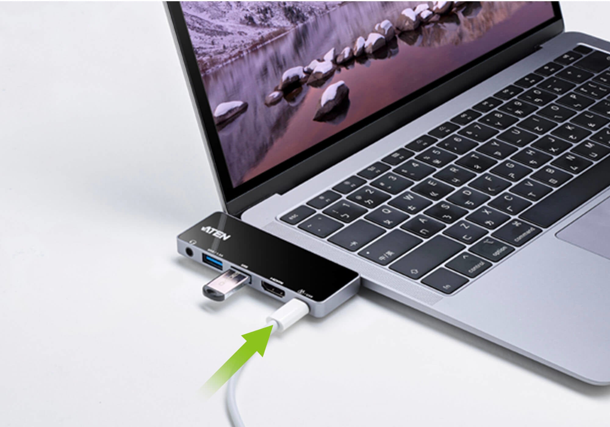 USB-C Travel Dock