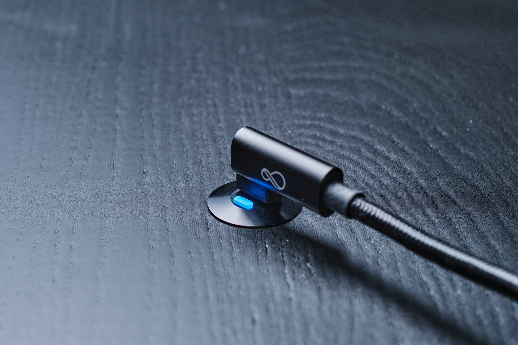 Ochno USB-C-to-C Cable Gen2 angled 0.7m black