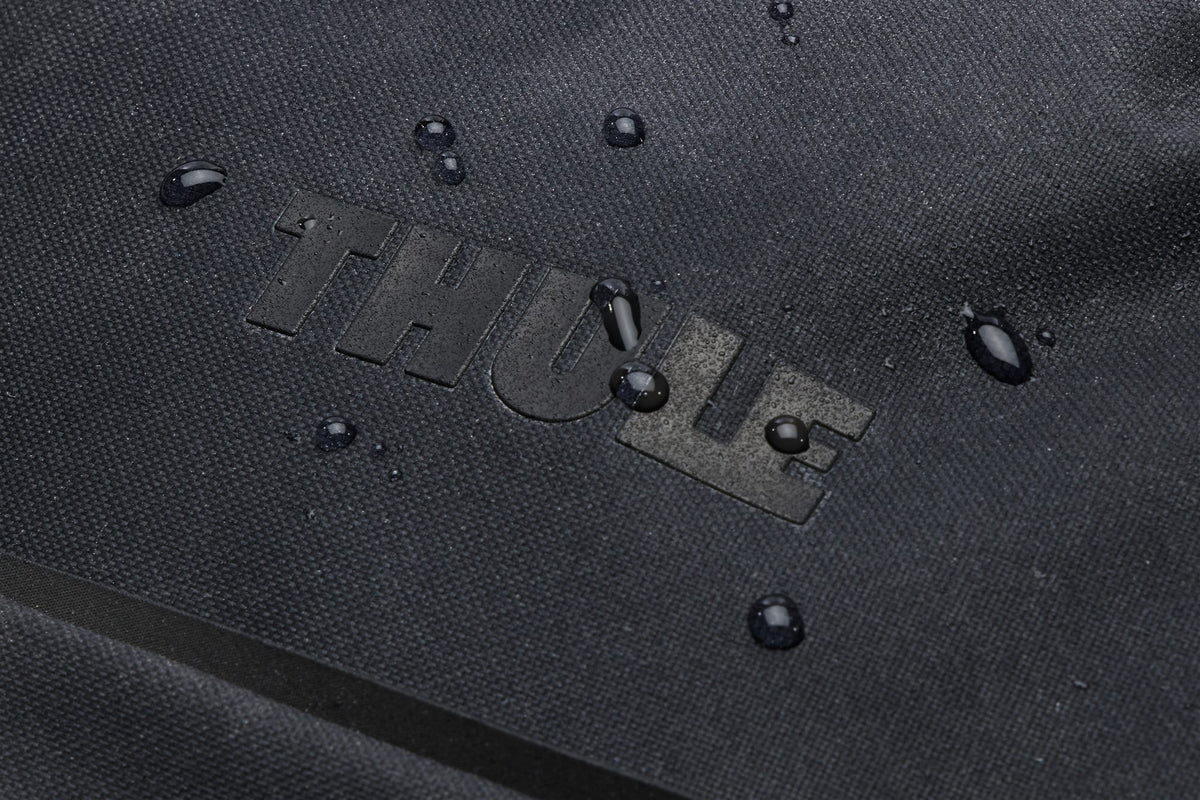 Thule Aion Carry on Spinner - Black