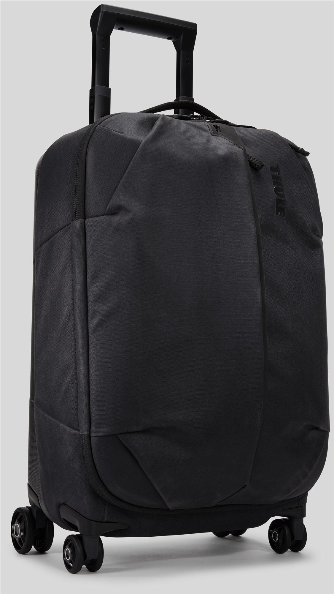 Thule Aion Carry on Spinner - Black