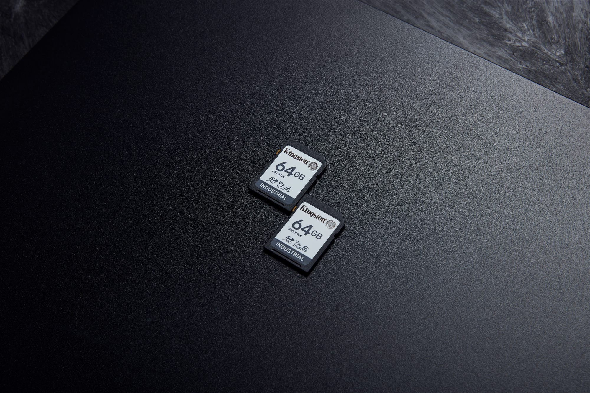 KINGSTON 64Go SDXC Industrial -40C to 85C C10 UHS-I U3 V30 A1 pSLC