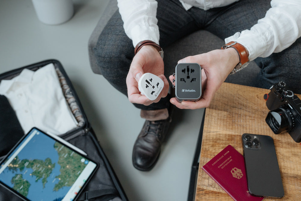 Verbatim Universal Travel Adapter UTA-03