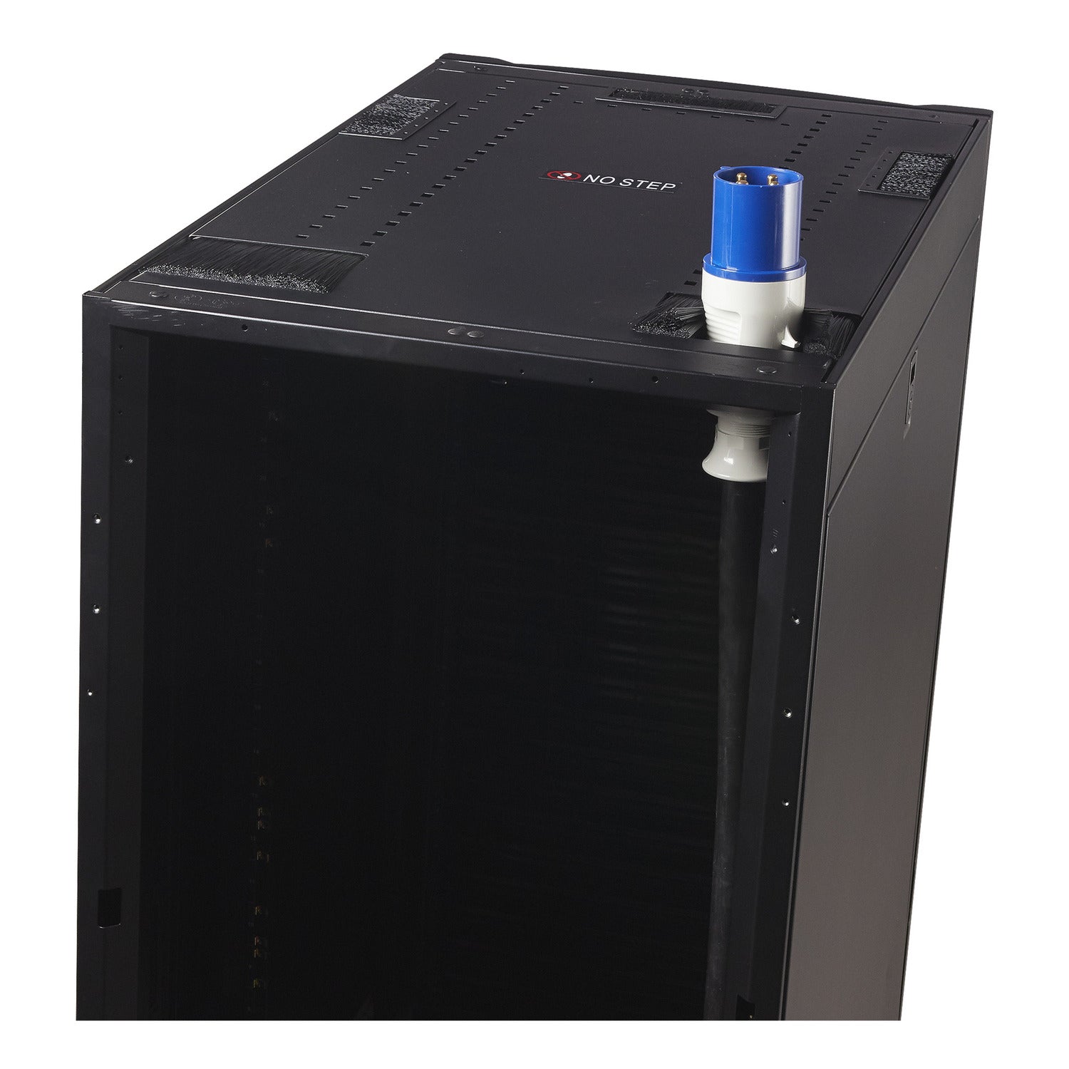 NetShelter SX 600mm Wide x1010mm Deep
