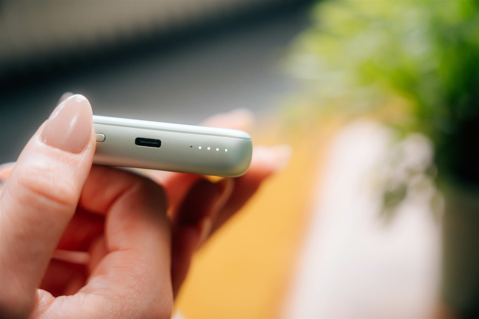 ChargeeneGo Magneti Power Bank 10000 gre