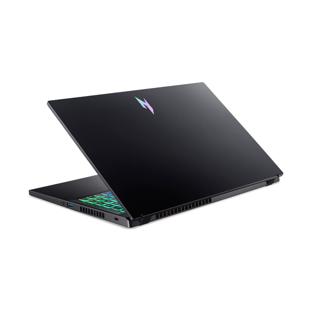 ANV15-A31-R3VA 15" Ryzen7 16/512GB/W11H
