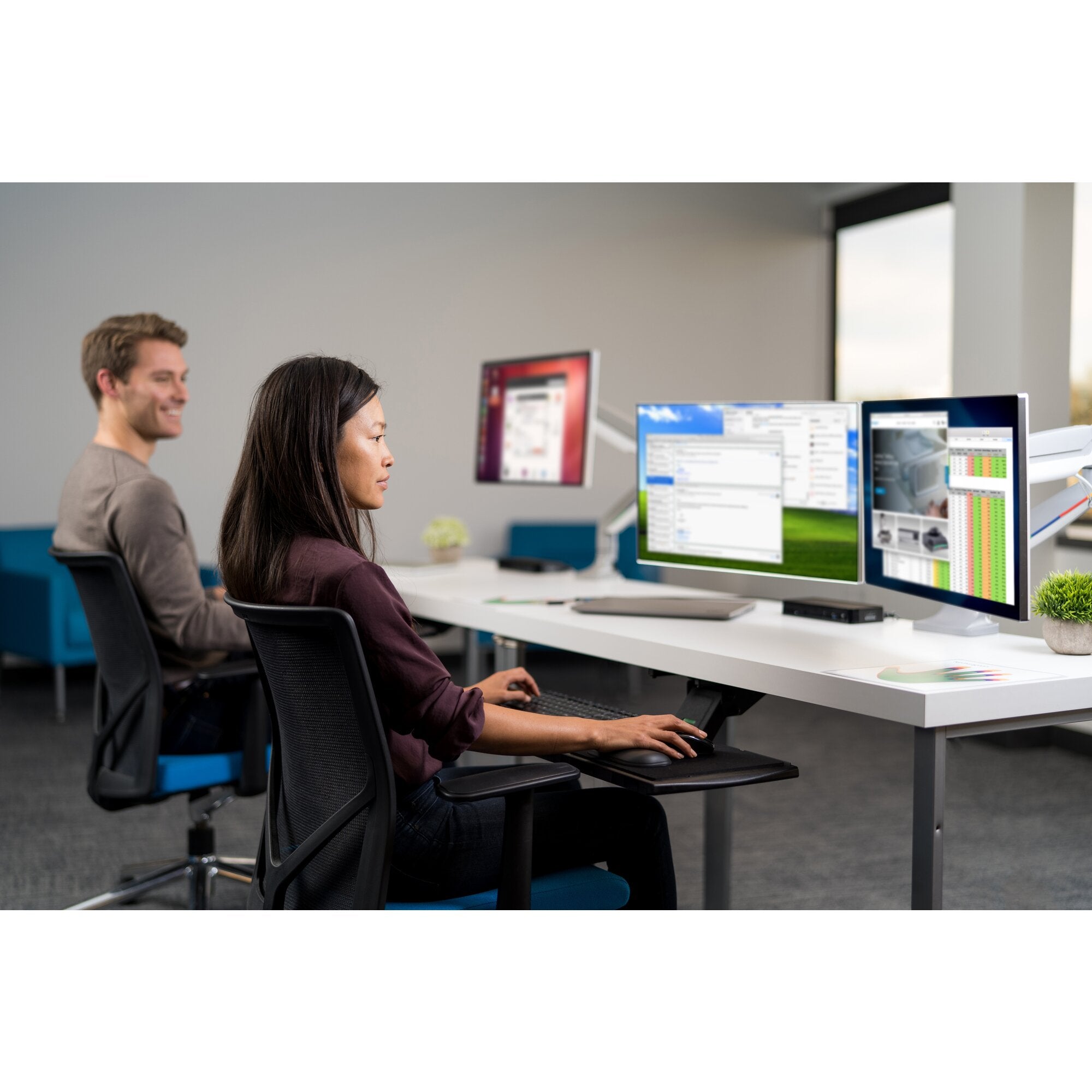 One-touch Height Adjust dual monitor arm