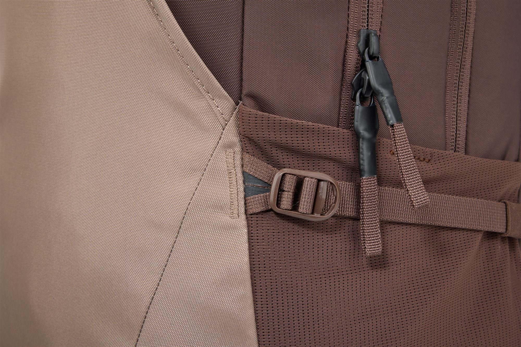 Thule EnRoute Backpack 23L - Tinted Taup