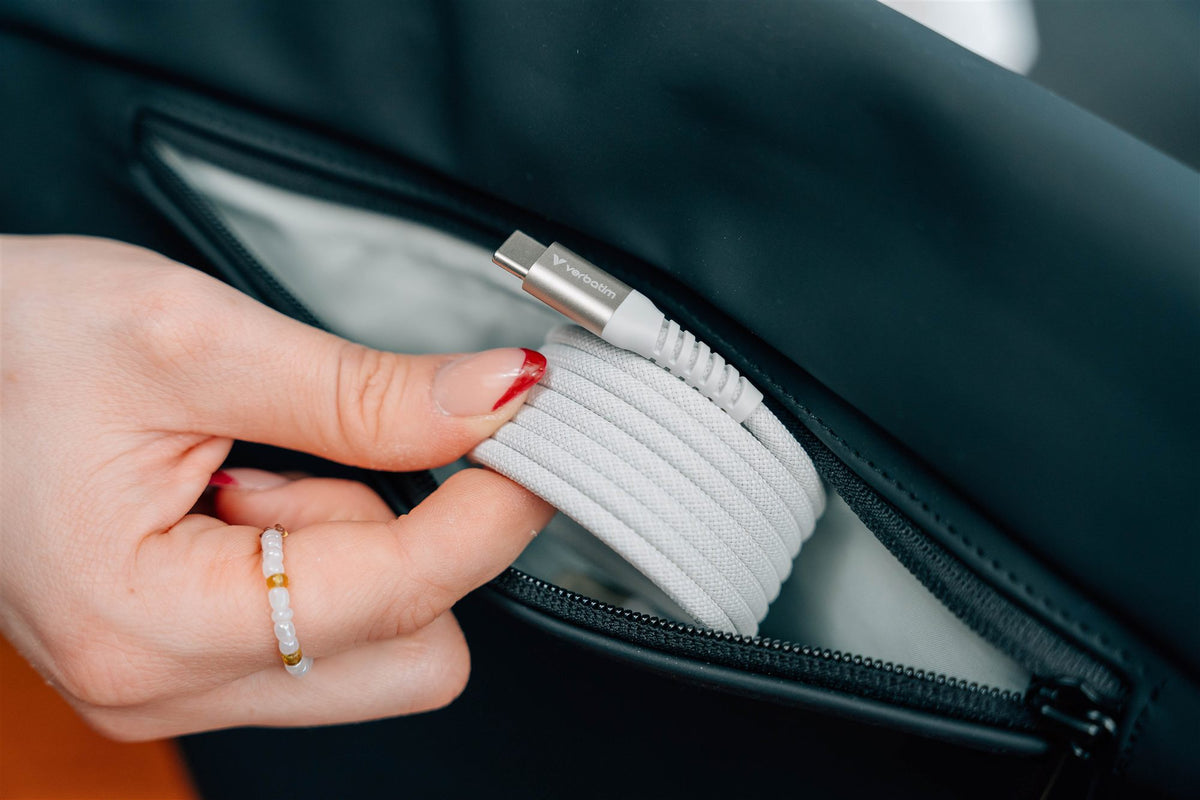 Sync & Charge USB C to USB C 100W Magnet