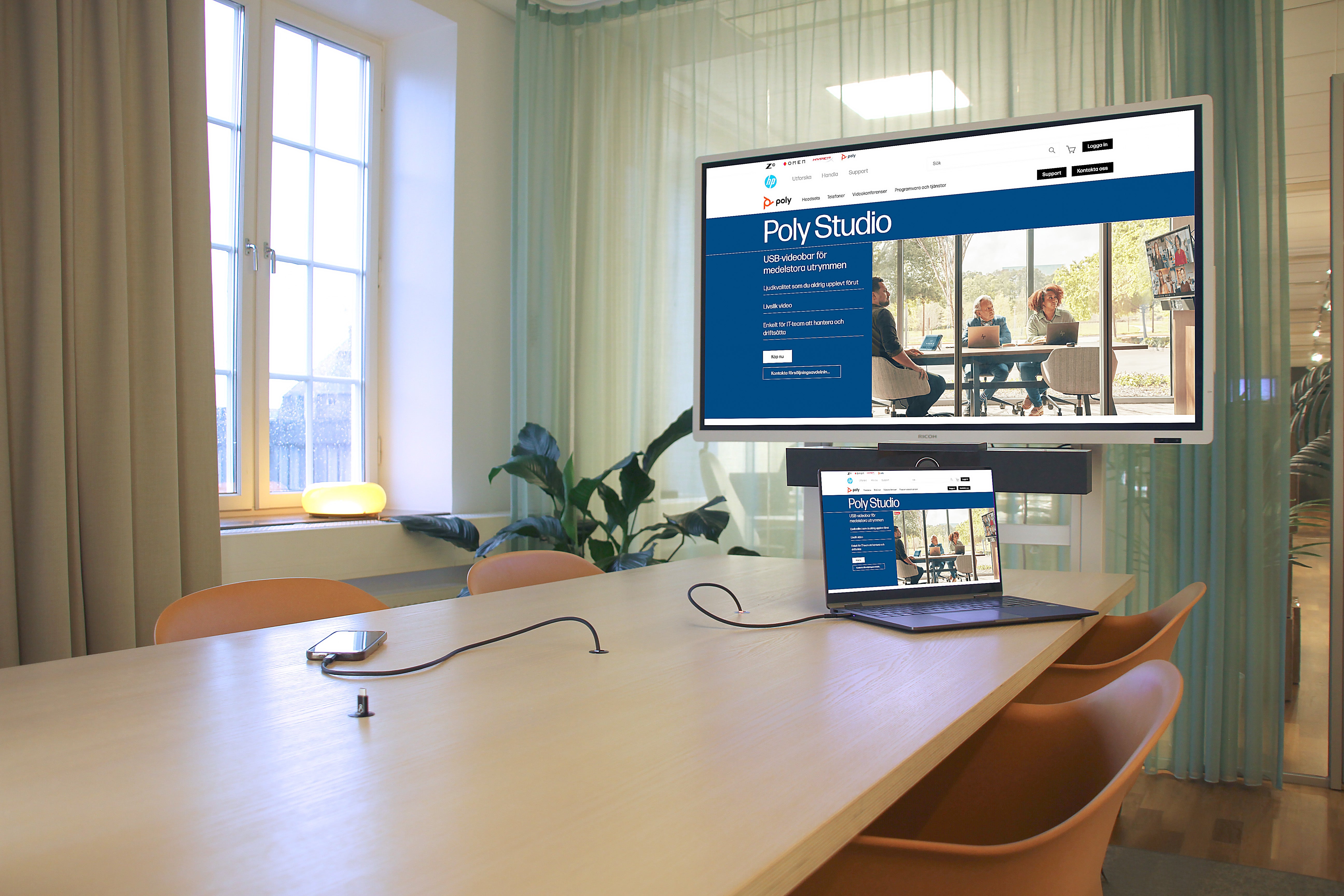 Ochno Socket, pull out, LED button, aluminium