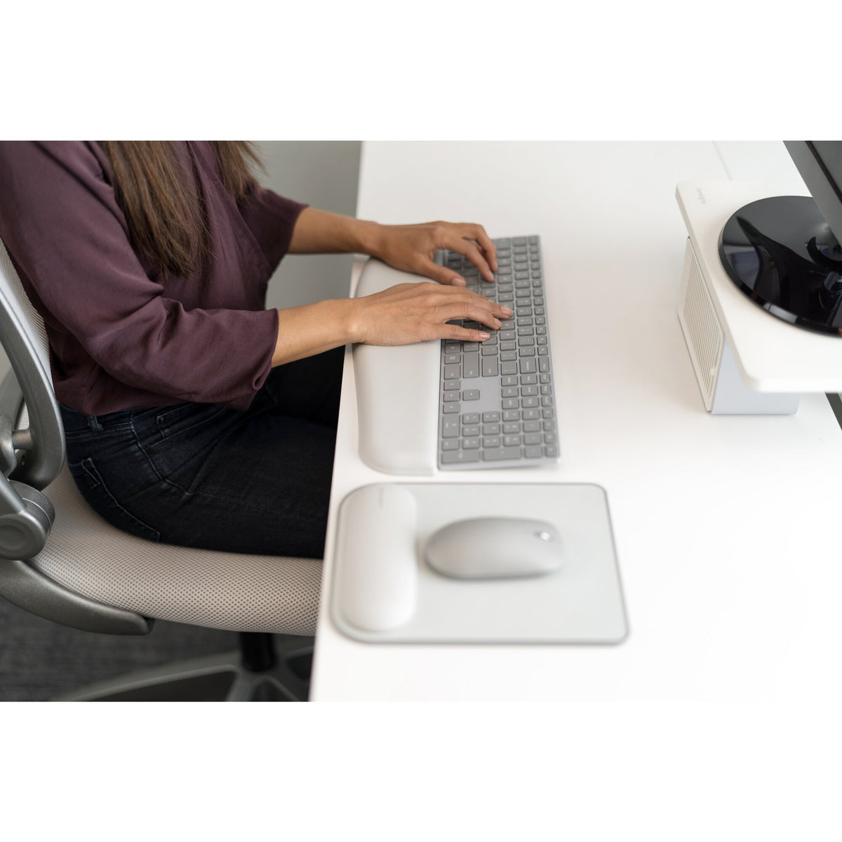 ErgoSoft Mousepad with Wrist Rest