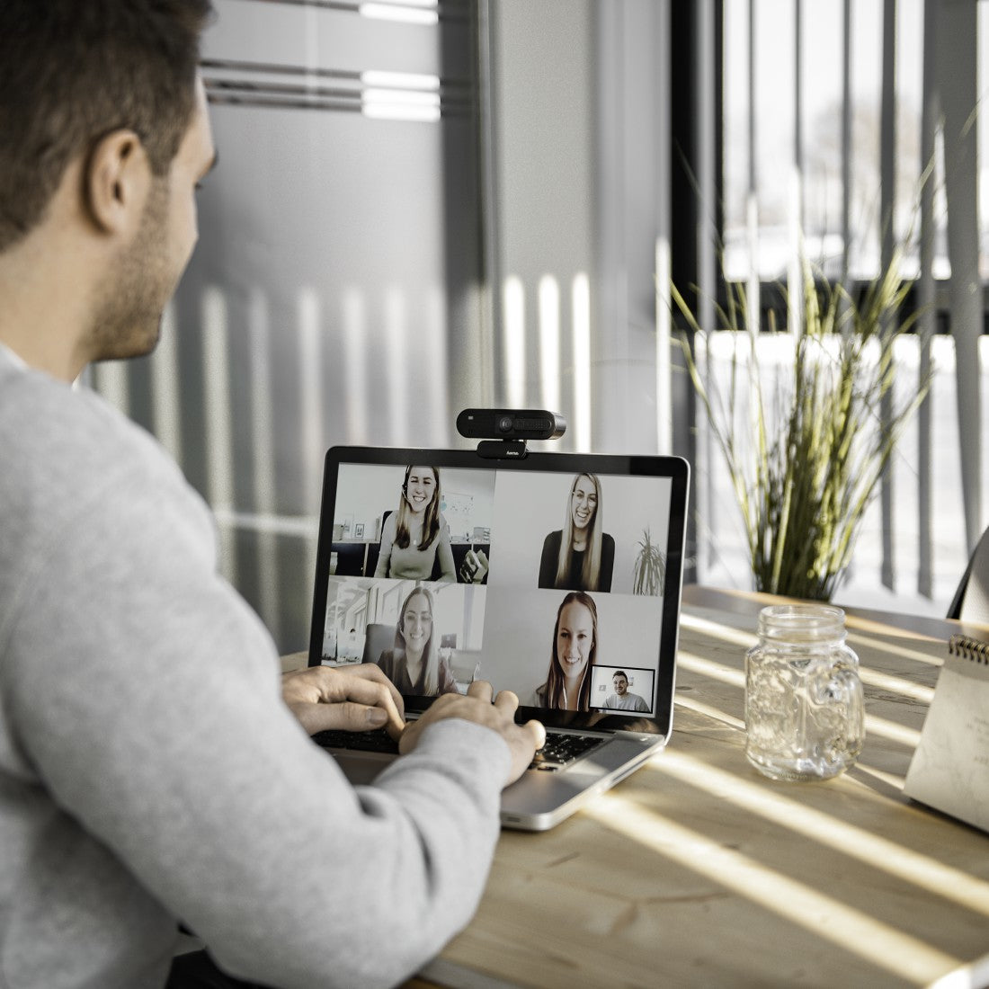 C-600 Pro - 2 MP - 1920 x 1080 pixels - Full HD - 30 ips - 1920 x 1080 pixels - USB 2.0