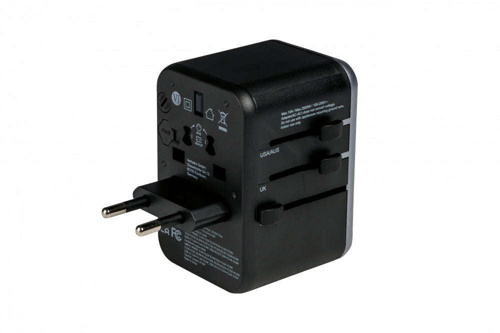 VERBATIM UNIVERSAL TRAVEL ADAPTER UTA-04 PD61W / QC / 3XUSB / 2XTYPE-C WCF (P)