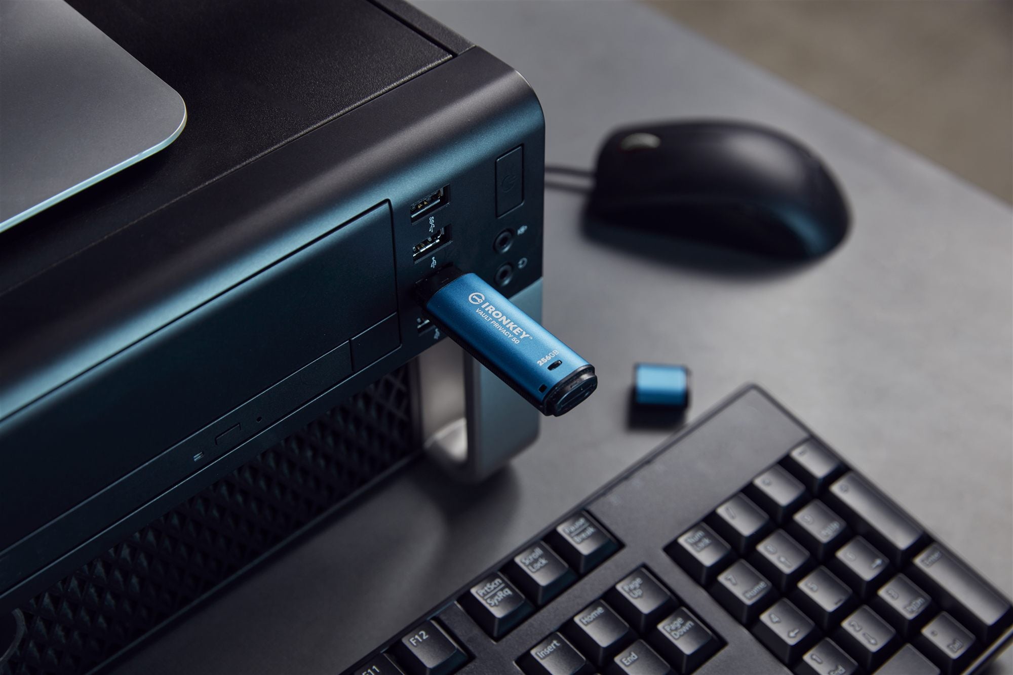 KINGSTON 256Go IronKey Vault Privacy 50 USB AES-256 Encrypted FIPS 197