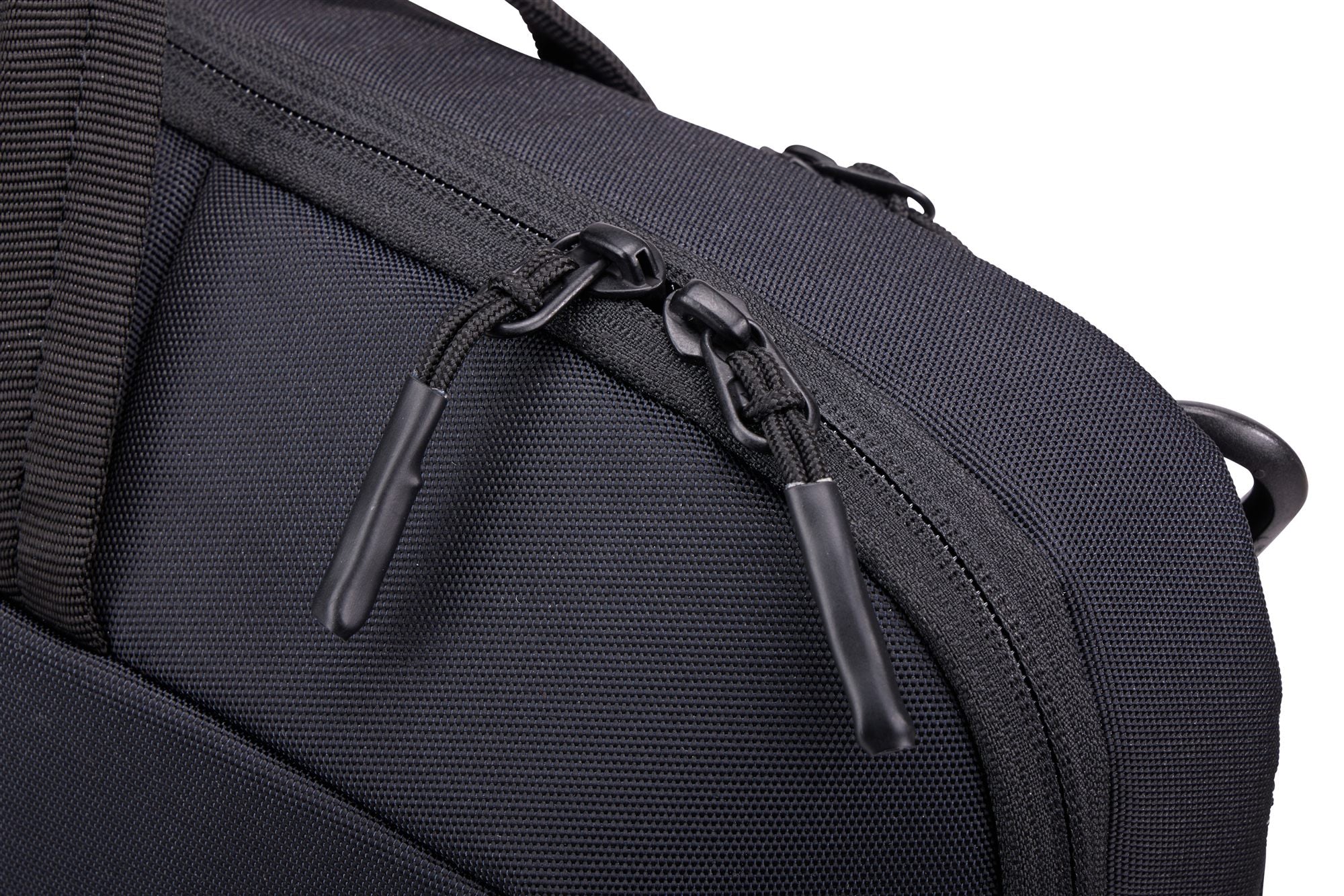 Thule Subterra 2 Attache 16" - Black