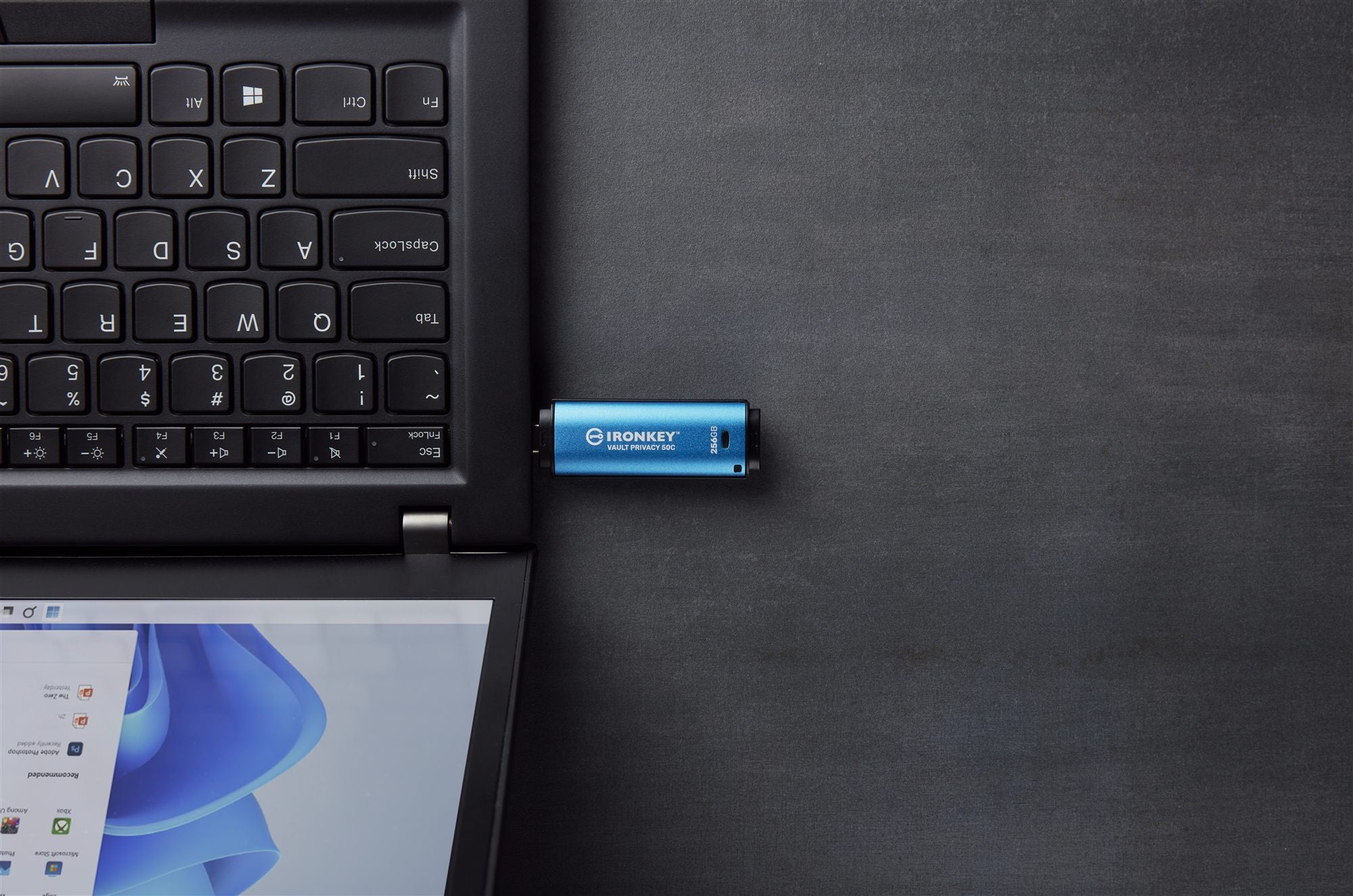 KINGSTON 256Go USB-C IronKey Vault Privacy 50C AES-256 Encrypted FIPS 197