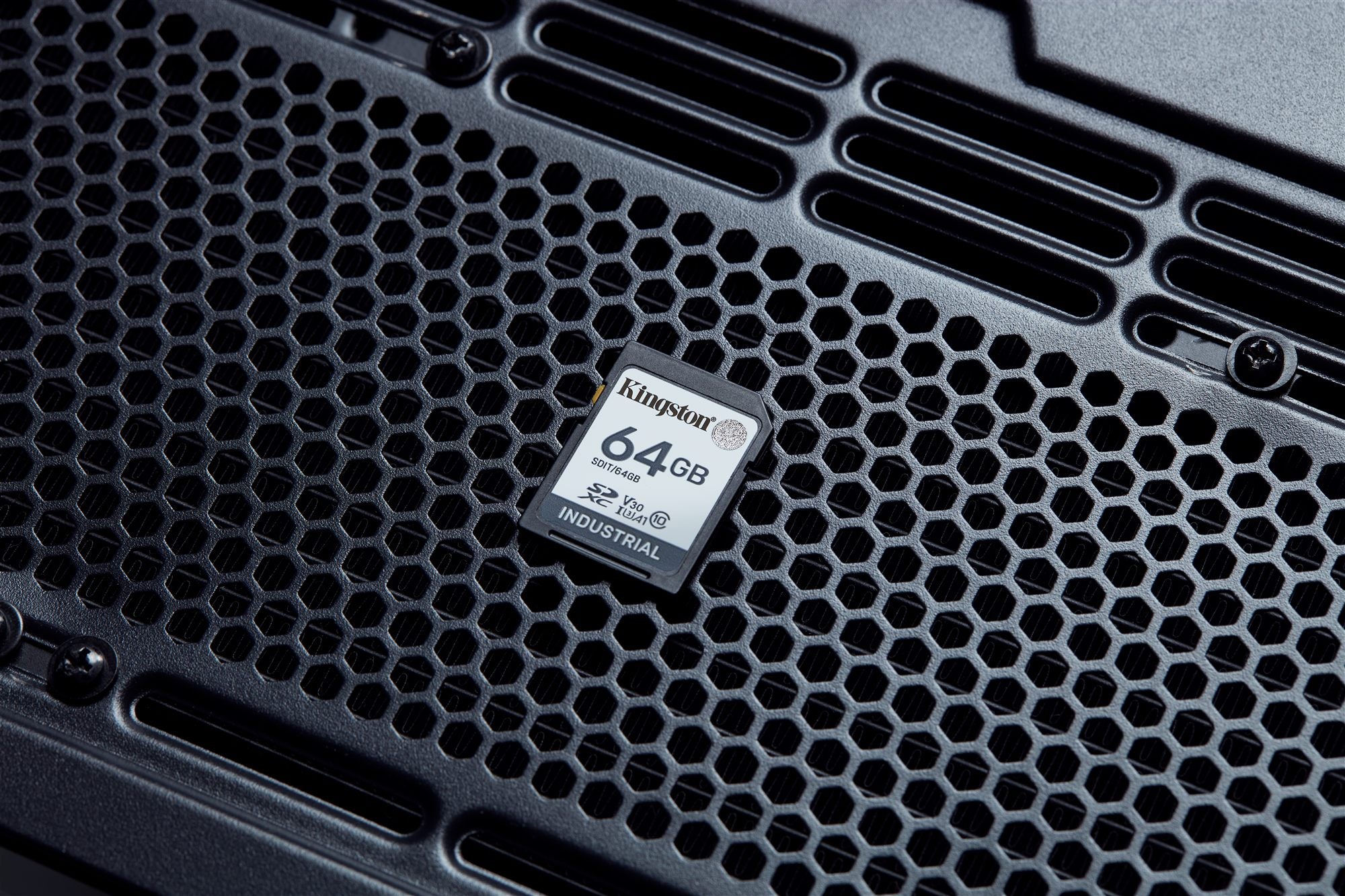 KINGSTON 64Go SDXC Industrial -40C to 85C C10 UHS-I U3 V30 A1 pSLC