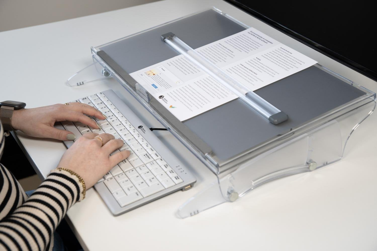 BAKKER ELKHUIZEN Porte copie FlexDesk 640 + ComfortRead