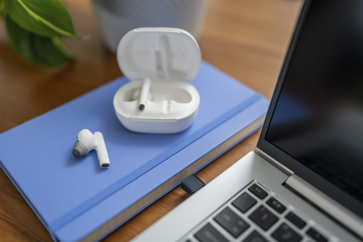 POLY Voyager Free 60+ UC écouteur+boite tactile Blanc USB-C